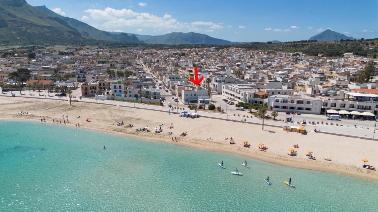 Casa Azzurra Sul Mare E Centralissima سان فيتو لو كابو المظهر الخارجي الصورة