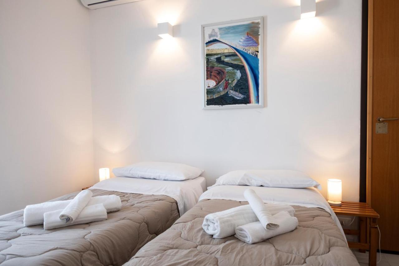 Casa Azzurra Sul Mare E Centralissima سان فيتو لو كابو المظهر الخارجي الصورة