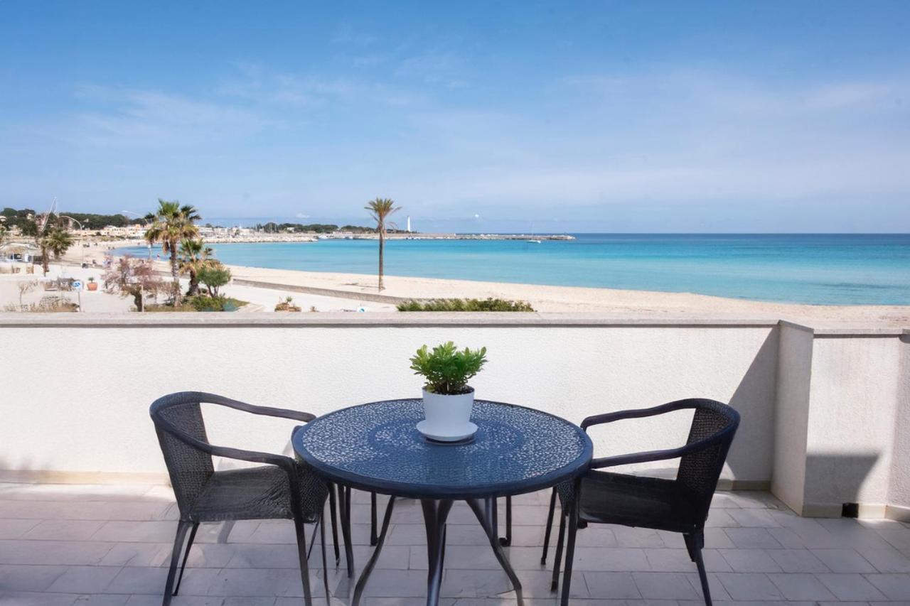 Casa Azzurra Sul Mare E Centralissima سان فيتو لو كابو المظهر الخارجي الصورة